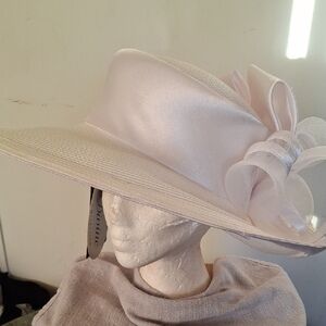 Elegant Women's Wide-Brim Satin Church Hat with Bow - Vintage